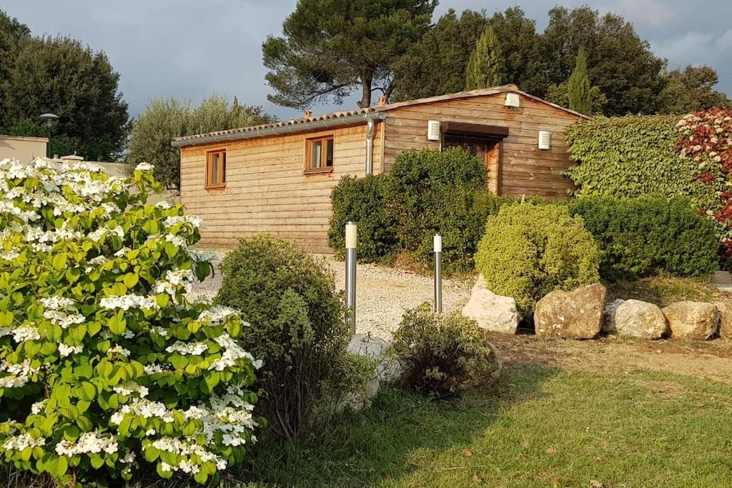 Chalet De Charme Climatise Sur La Route Du Ventoux Carpentras Exterior photo